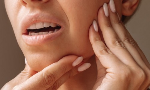 Çene Kisti ve Tümörleri Nasıl Tedavi Edilir?